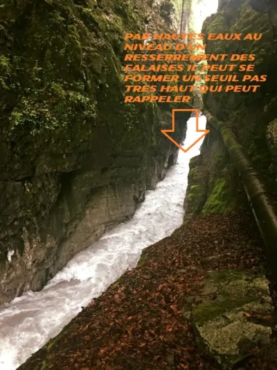 Photo prise à l'entrée des gorges en 2017 par fortes eaux